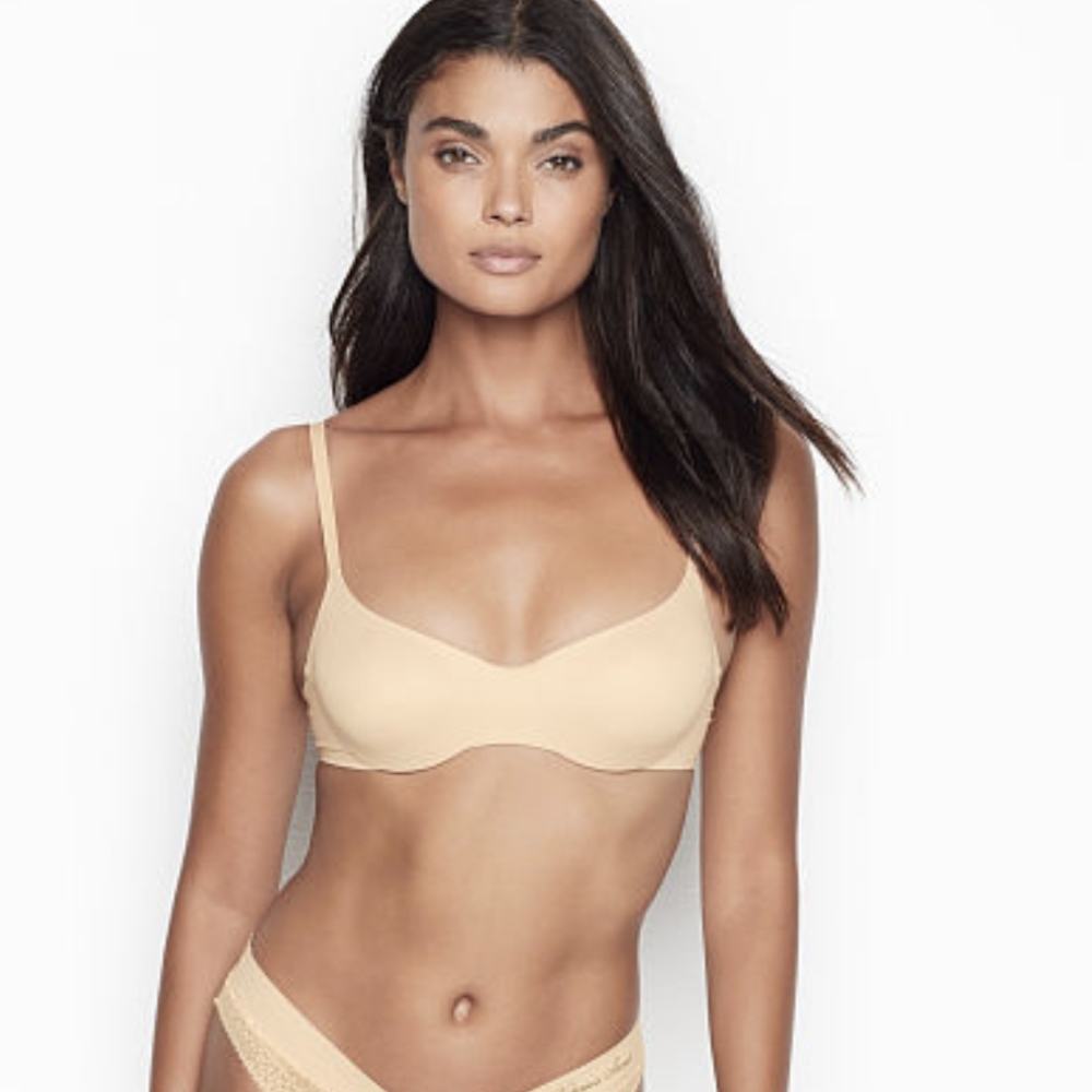 🆕Incredible bra by Victoria's Secret